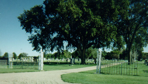 North Entrance of Gibbon Riverside Cemetery