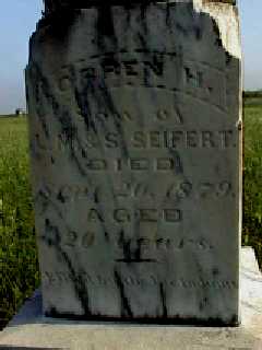 Grave photo