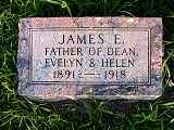 Grave photo