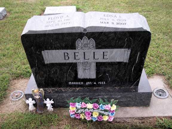 Grave photo