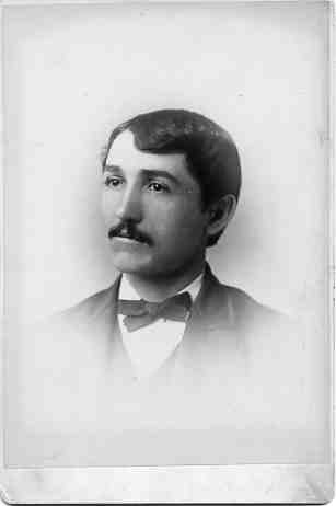 Man with tie and mustash